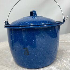 Vintage Enamelware Camping Pot blue white speckled Sierra cinsa